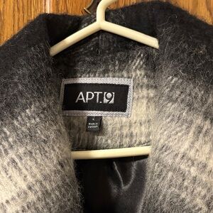 Apt. 9 Gray Ombre Fuzzy Coat